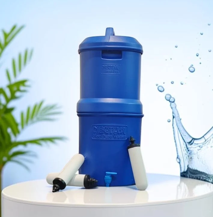 Nectar Portable Gravity Water Filter with three ceramic candles